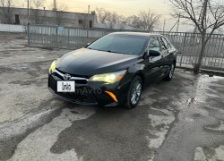 Toyota Camry 2015 года