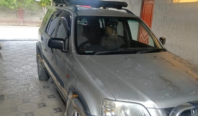 Honda CR-V 1996 года