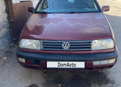 Volkswagen Vento 1993 года