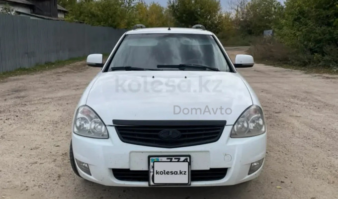 ВАЗ (Lada) Priora 2012 года