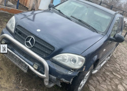 Mercedes-Benz ML-Класс 1998 года