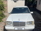Mercedes-Benz E-Класс 1993 года