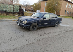 Mercedes-Benz E-Класс 1996 года