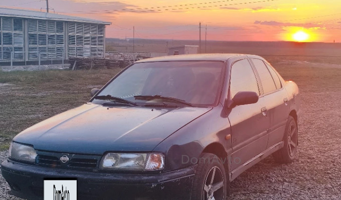 Nissan Primera 1995 года