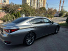 Lexus ES 2023 года