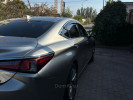 Lexus ES 2023 года