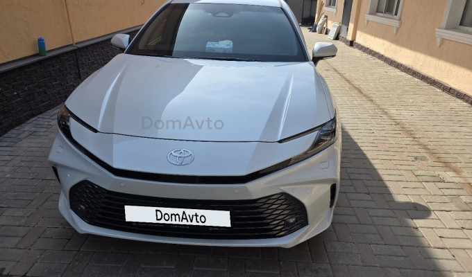 Toyota Camry 2026 года