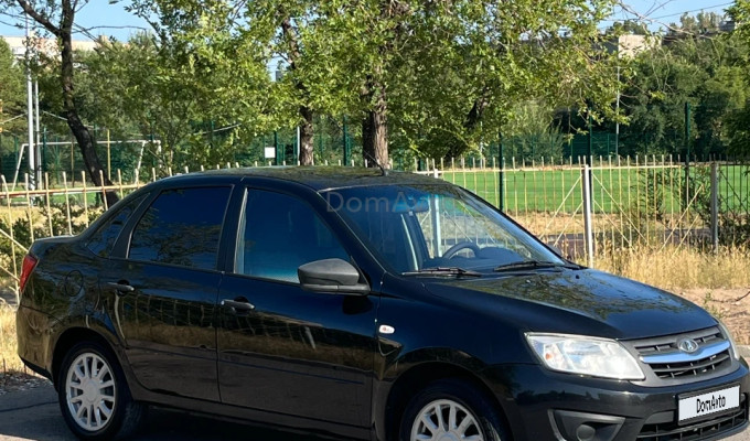 ВАЗ (Lada) Granta 2017 года