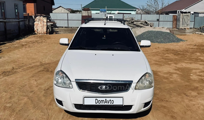 ВАЗ (Lada) Priora 2014 года