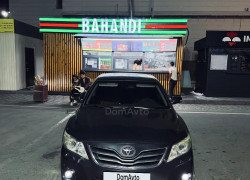 Toyota Camry 2010 года