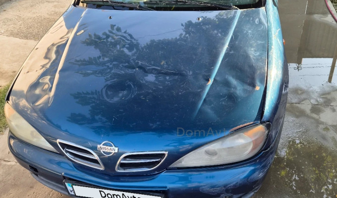 Nissan Primera 2001 года