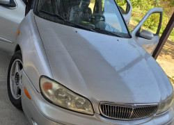 Nissan Maxima 2001 года