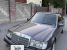 Mercedes-Benz E-Класс 1993 года