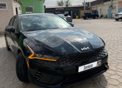 Kia K5 2021 года