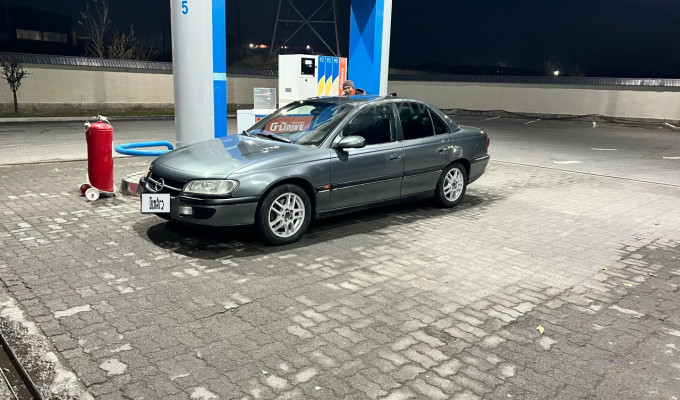 Opel Omega 1995 года