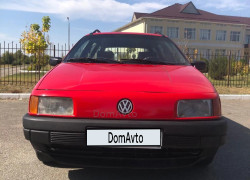 Volkswagen Passat 1990 года