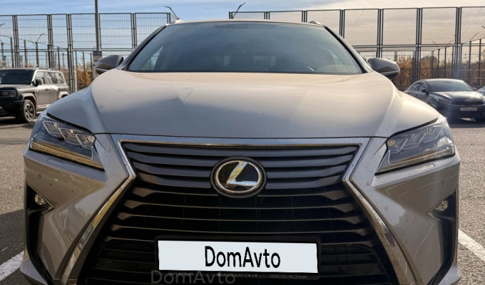 Lexus RX 2016 года