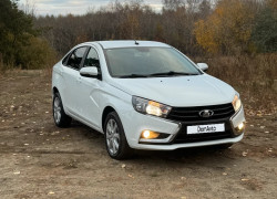 ВАЗ (Lada) Vesta 2020 года