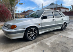ВАЗ (Lada) 2115 2004 года