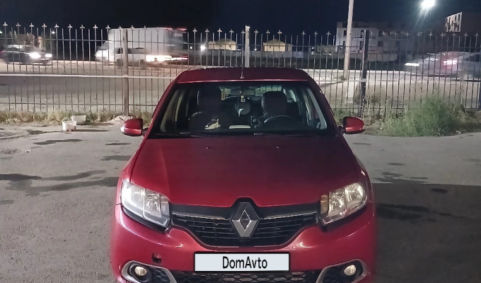 Renault Sandero 2016 года