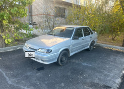 ВАЗ (Lada) 2115 2004 года