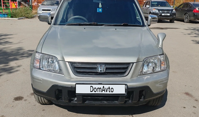 Honda CR-V 1996 года