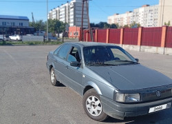 Volkswagen Passat 1988 года
