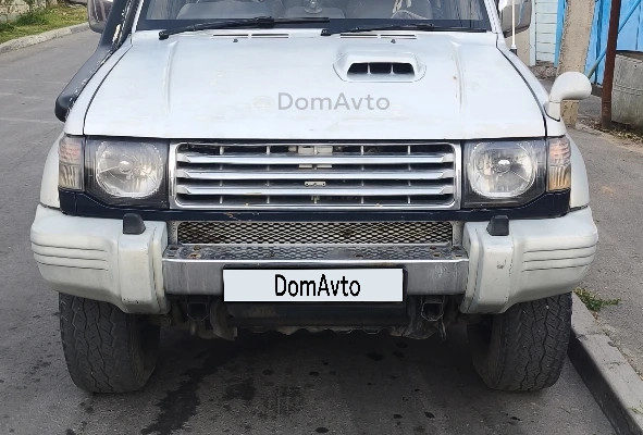Mitsubishi Pajero 1993 года