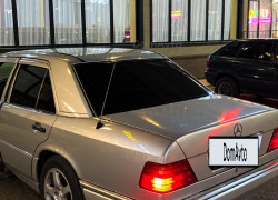 Mercedes-Benz E-Класс 1993 года