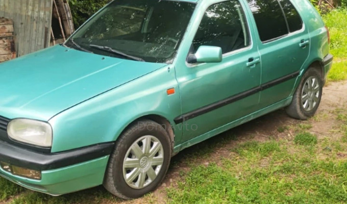 Volkswagen Golf 2002 года