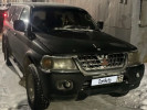 Mitsubishi Montero Sport 1999 года