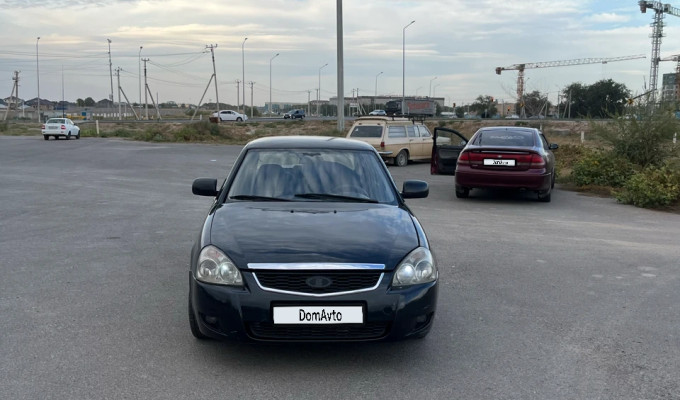 ВАЗ (Lada) Priora 2010 года