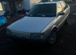 Renault 21 1989 года