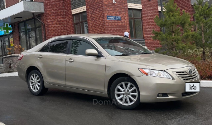 Toyota Camry 2007 года