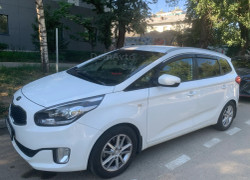 Kia Carens 2013 года