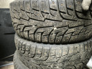 Продам шины зимние шипованные Hangook 215/60/16