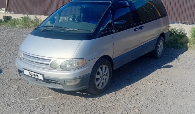 Toyota Estima Lucida 1997 года