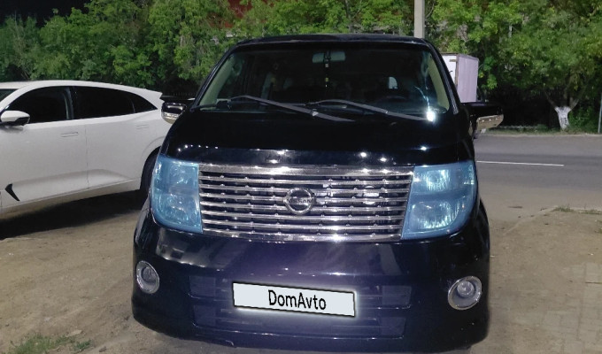 Nissan Elgrand 2006 года