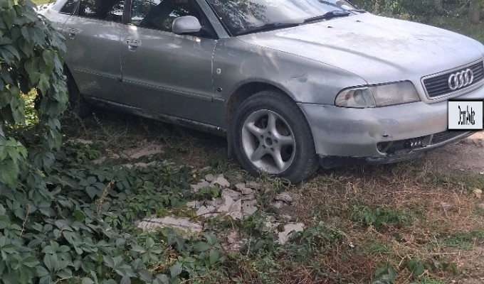 Audi A4 1995 года