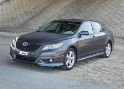 Toyota Camry 2011 года