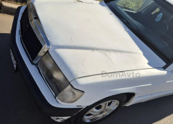 Mercedes-Benz 190 1993 года