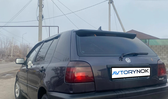 Volkswagen Golf 1995 года