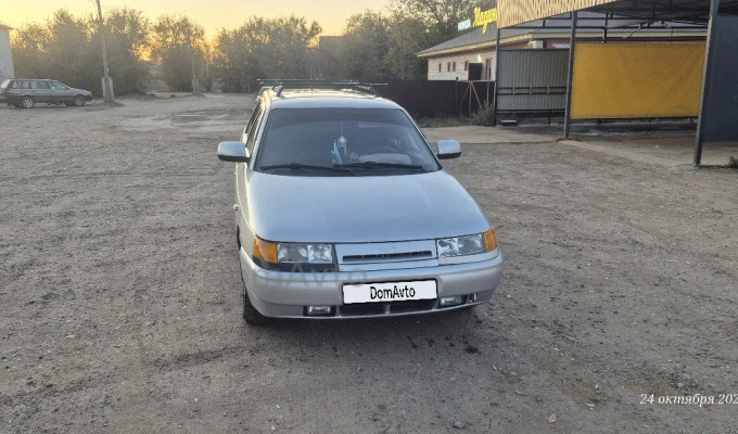 ВАЗ (Lada) 2111 2002 года