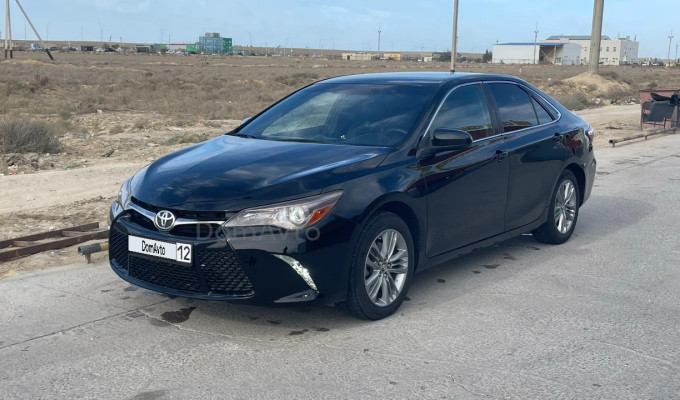 Toyota Camry 2014 года
