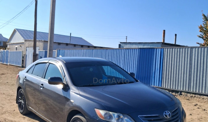 Toyota Camry 2006 года