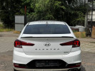 Hyundai Elantra 2020 года
