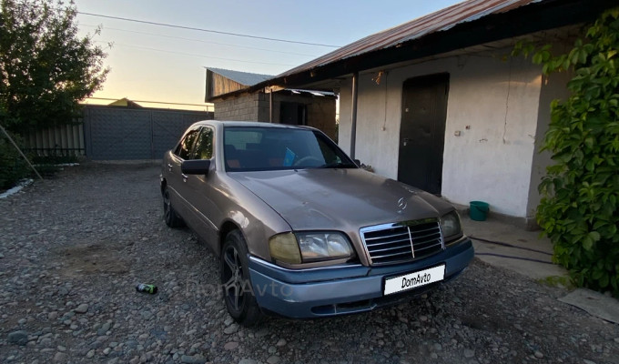 Mercedes-Benz C-Класс 1994 года