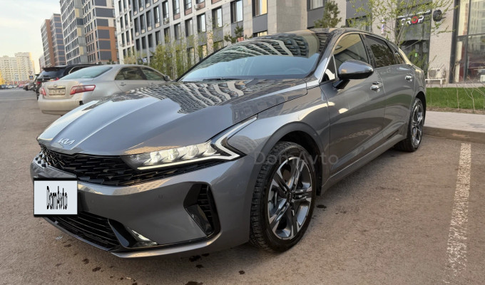 Kia K5 2025 года
