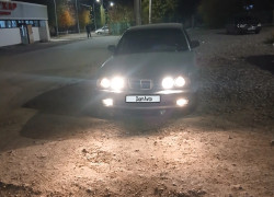 BMW 5 серия 1993 года