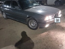 BMW 5 серия 1993 года